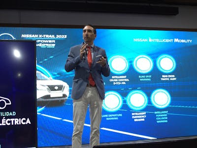 Nissan Ecuador participó en el primer Simposio Internacional de Movilidad Sostenible y Eléctrica