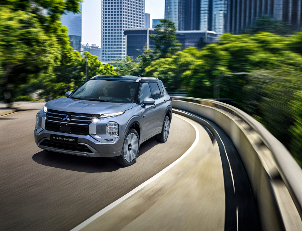 Mitsubishi Outlander: ahora llegará como PHEV y con autonomía eléctrica