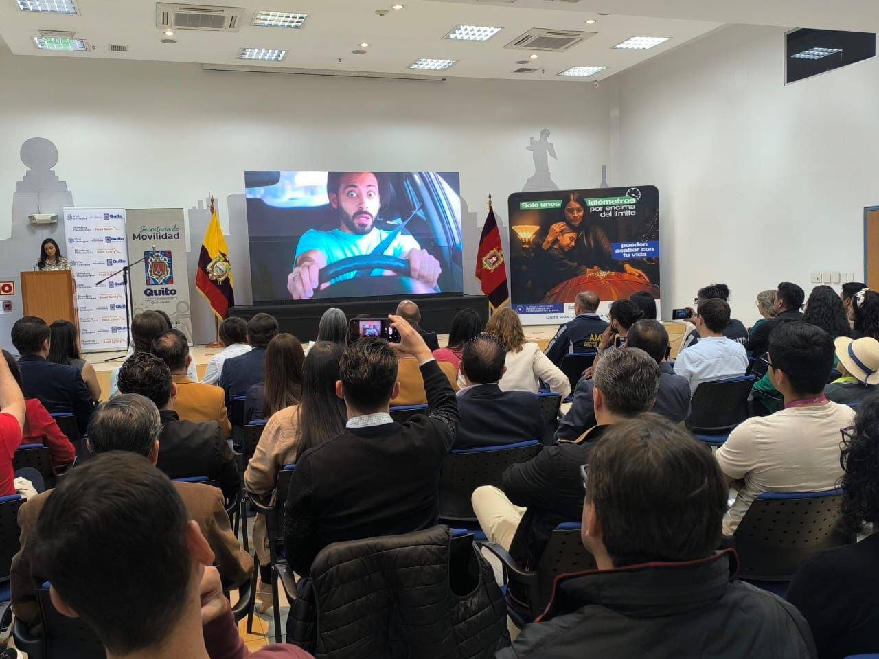 "Cada vida cuenta, baja la velocidad", una nueva campaña para reducir los siniestros viales