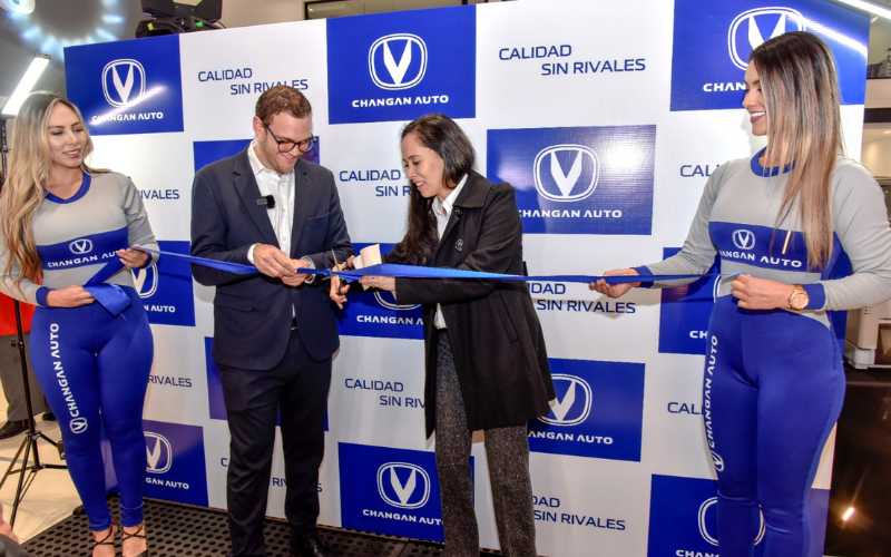 Changan Autos inauguró un nuevo concesionario en Quito