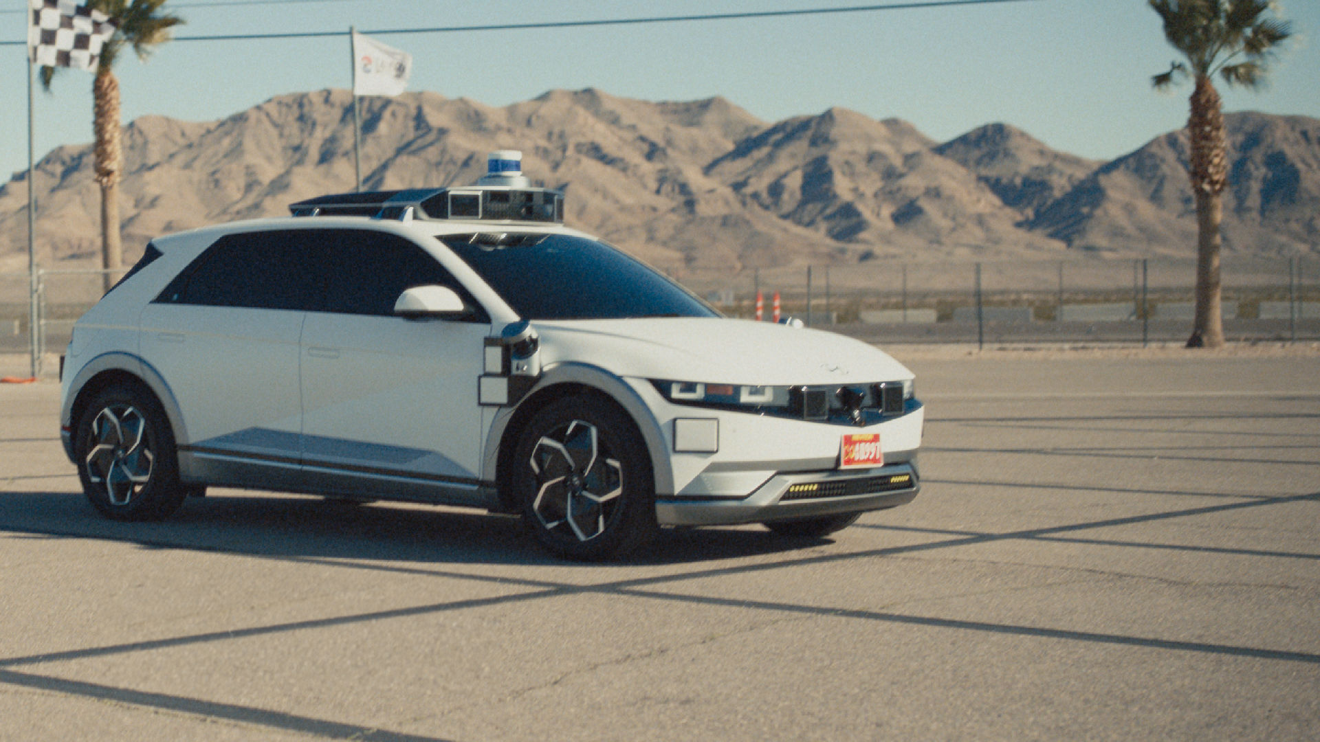 Hyundai lanzó una película con el robotaxi IONIQ 5