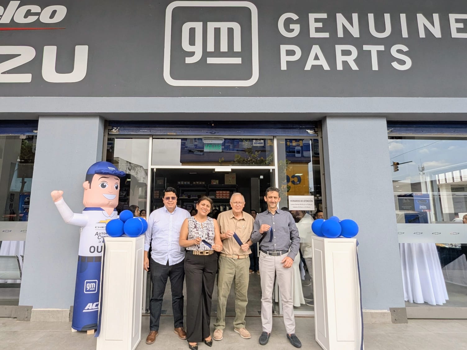Guayaquil suma un nuevo punto de repuestos originales con la apertura de Ayacucho Outlet