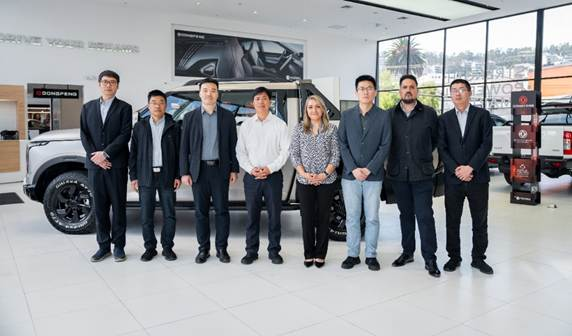 Ejecutivos de Zhengzhou Nissan visitan Ecuador para revisar la operación de Dongfeng de Maresa