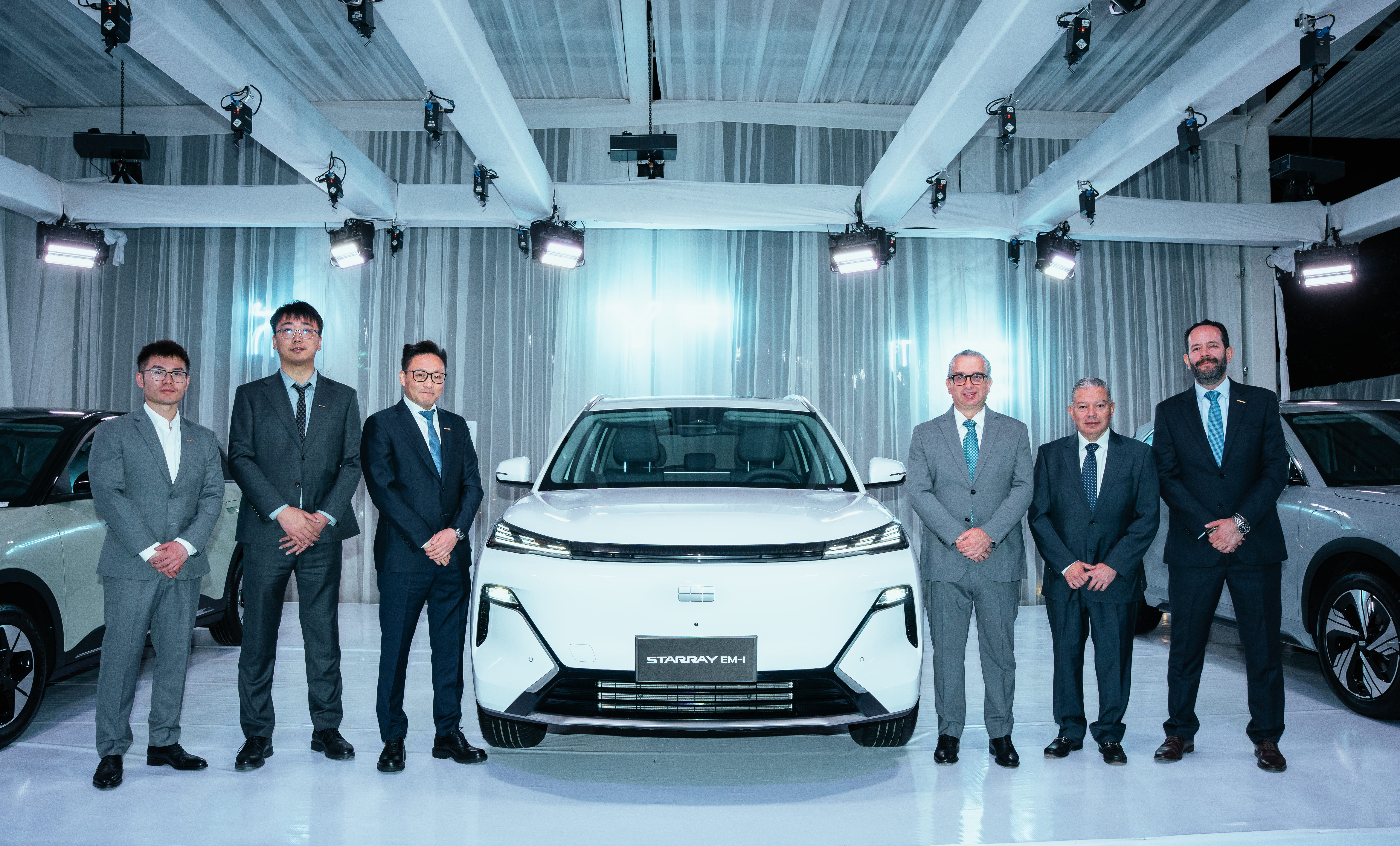 Geely inició operaciones en Ecuador con una inversión de USD 15 millones y vehículos eléctricos