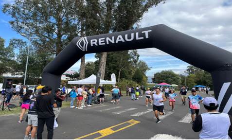Renault promovió el deporte y la inclusión en la carrera RUMIÑAHUI 5K 2023