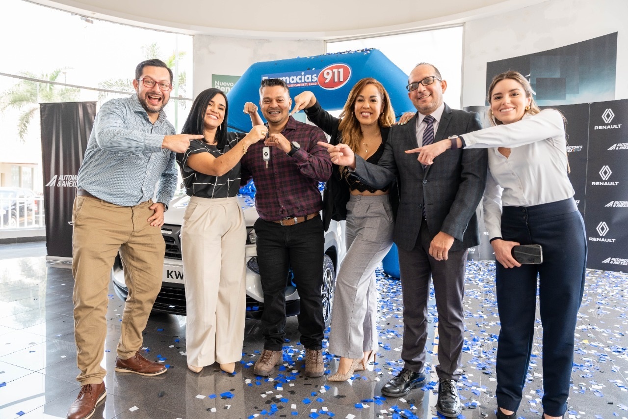 El primer Kwid de Farmacias 911 ya tiene dueño