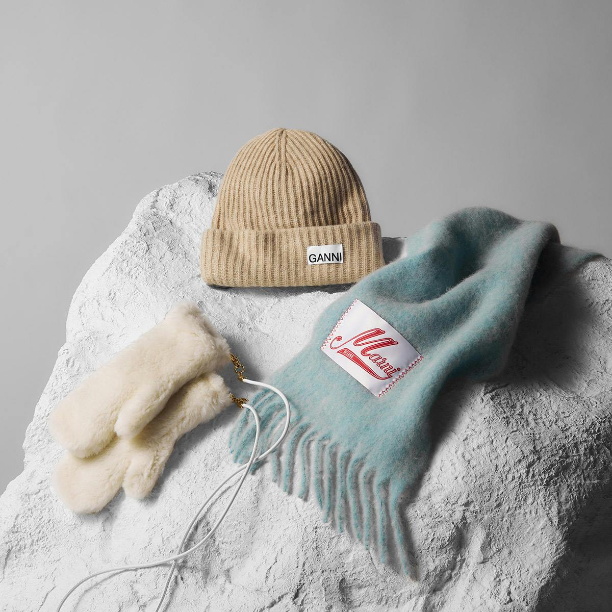 PERFECT WINTER GIFTS