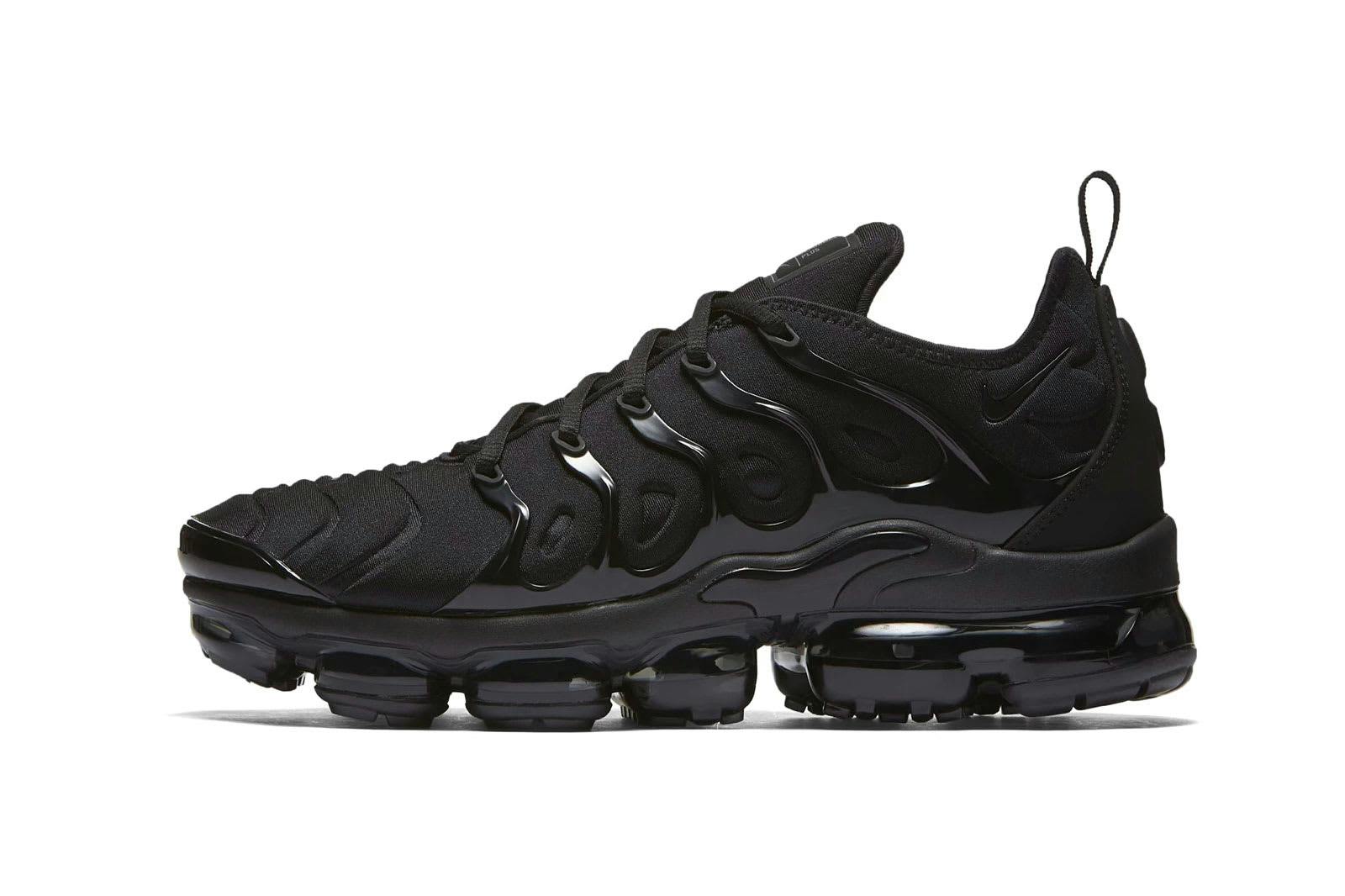 vapormax plus april 2018