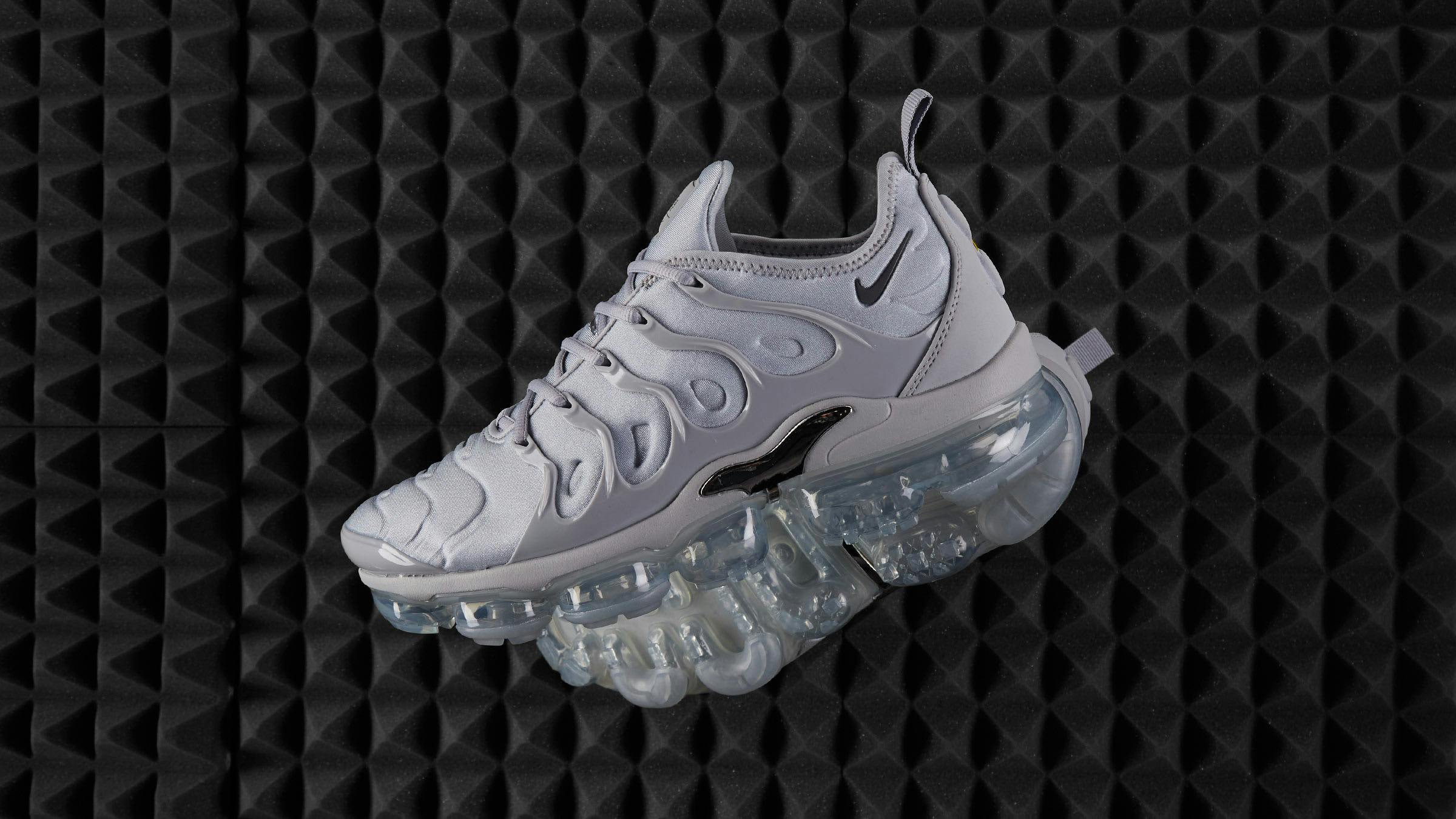 Etna dentista doce Nike Vapormax Plus 'Charcoal' - Register Now on END. (Global) Launches |  END. (Global)