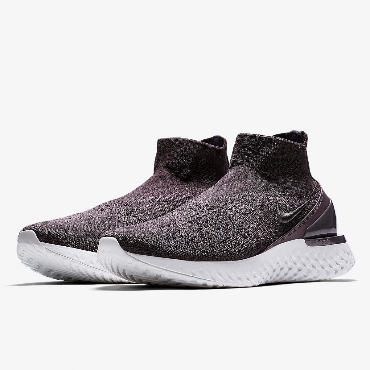 Nike rise react flyknit hot sale grey