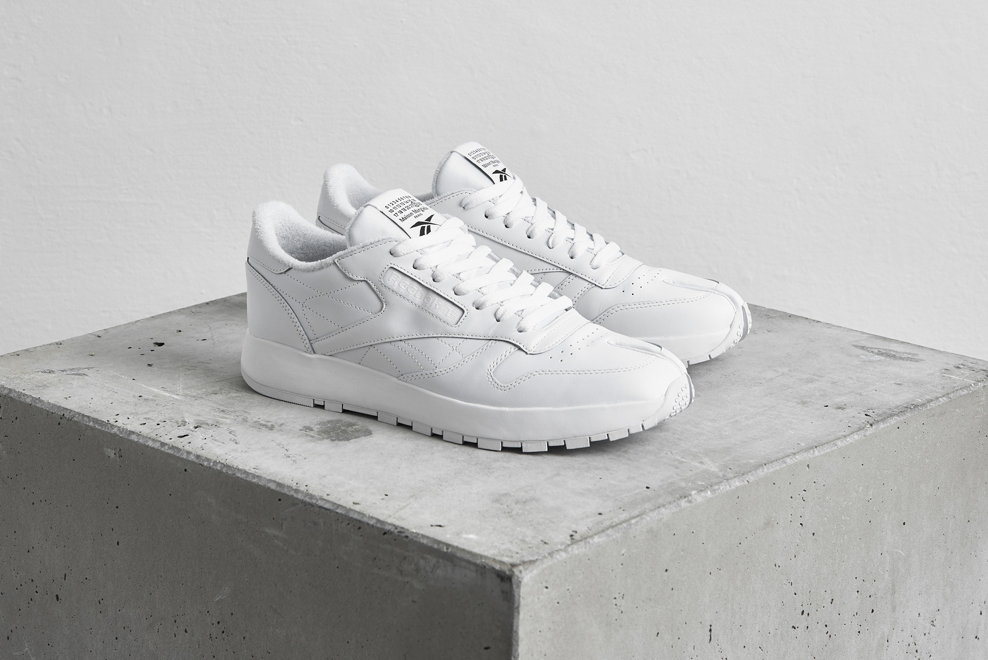 reebok classic leather project 0 cl maison margiela white