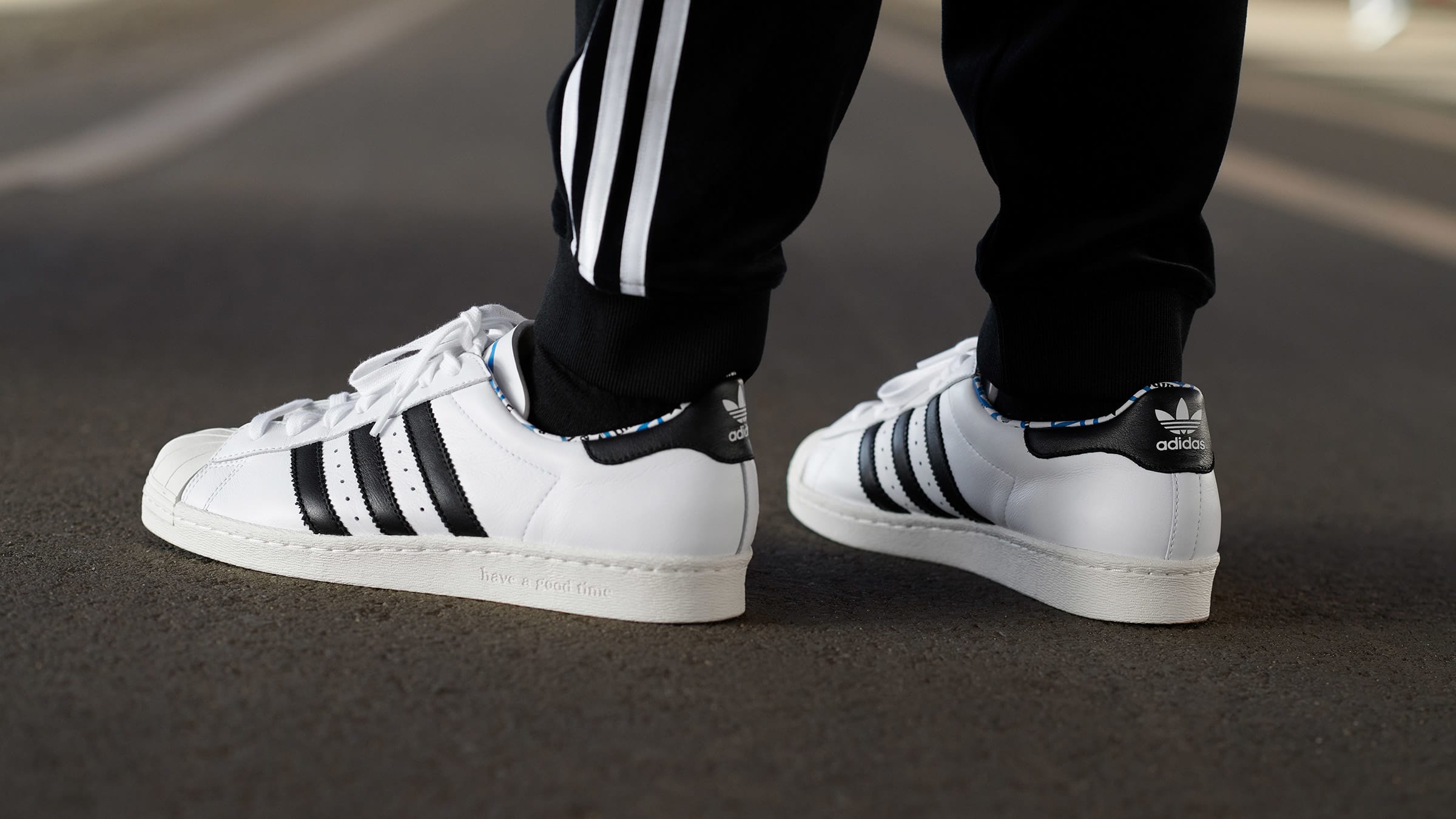 adidas superstar bold outfit
