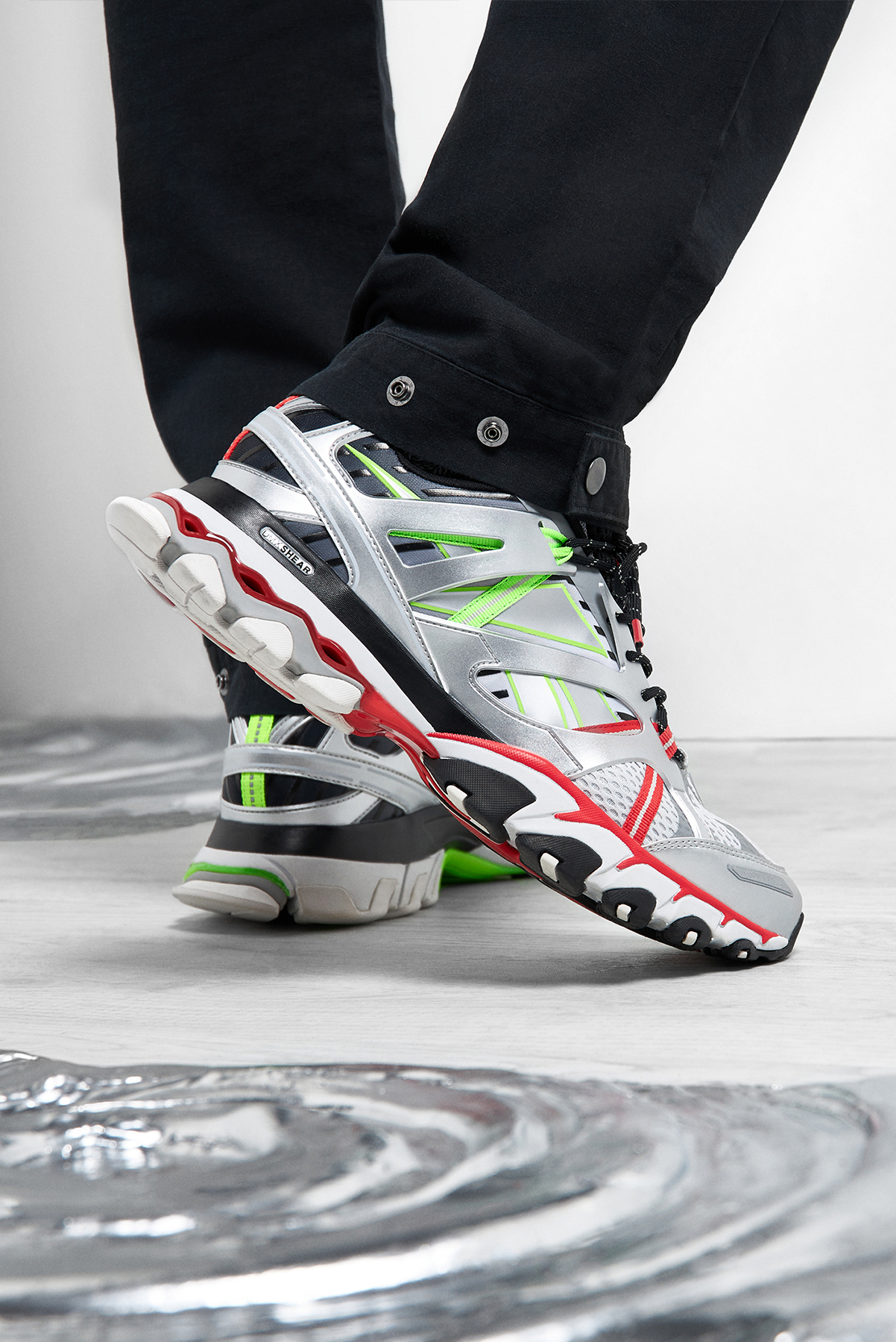 END. x Reebok DMX Trail Shadow 'Mercury' - Register Now on END