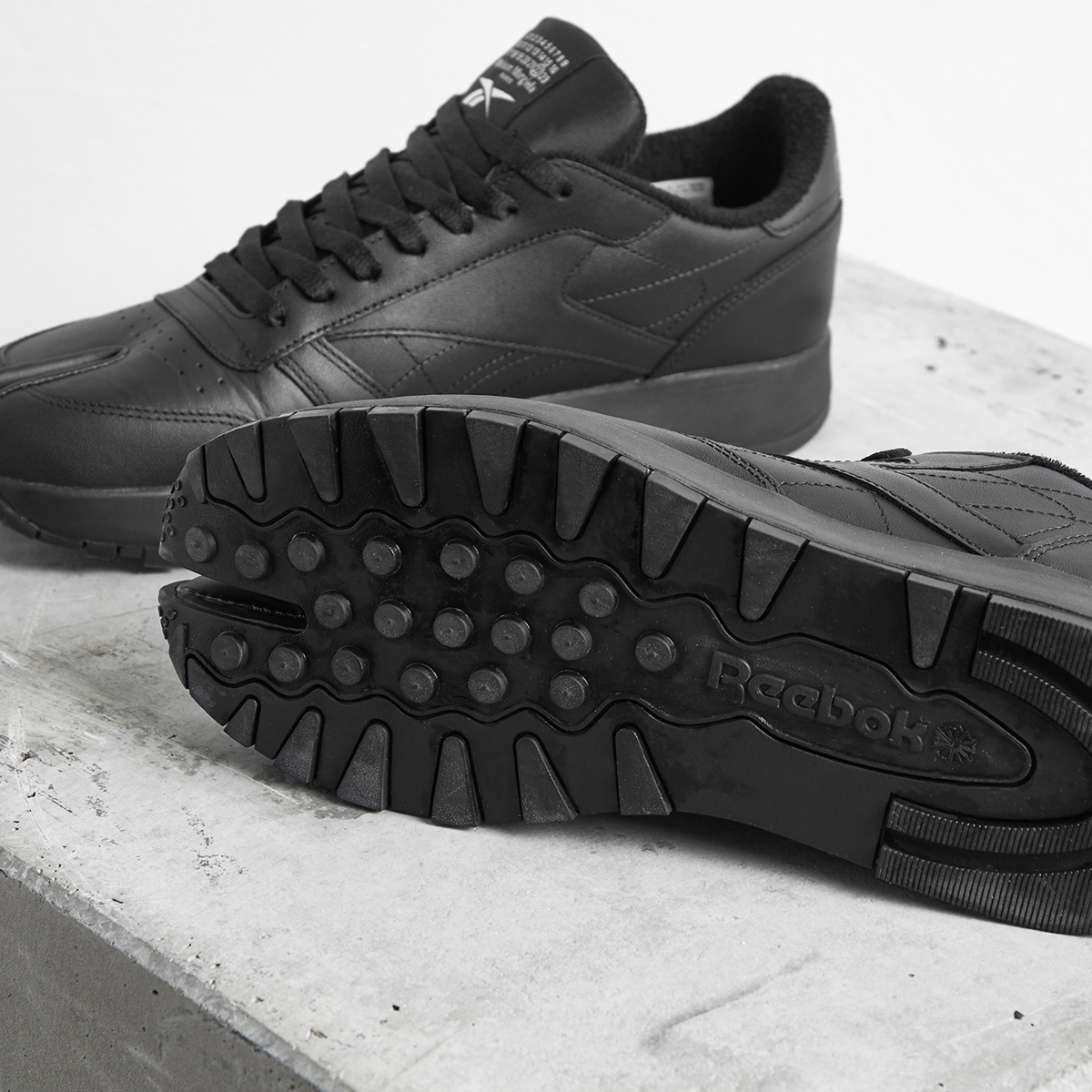 Reebok x Maison Margiela Project 0 Classic Leather Tabi | END.