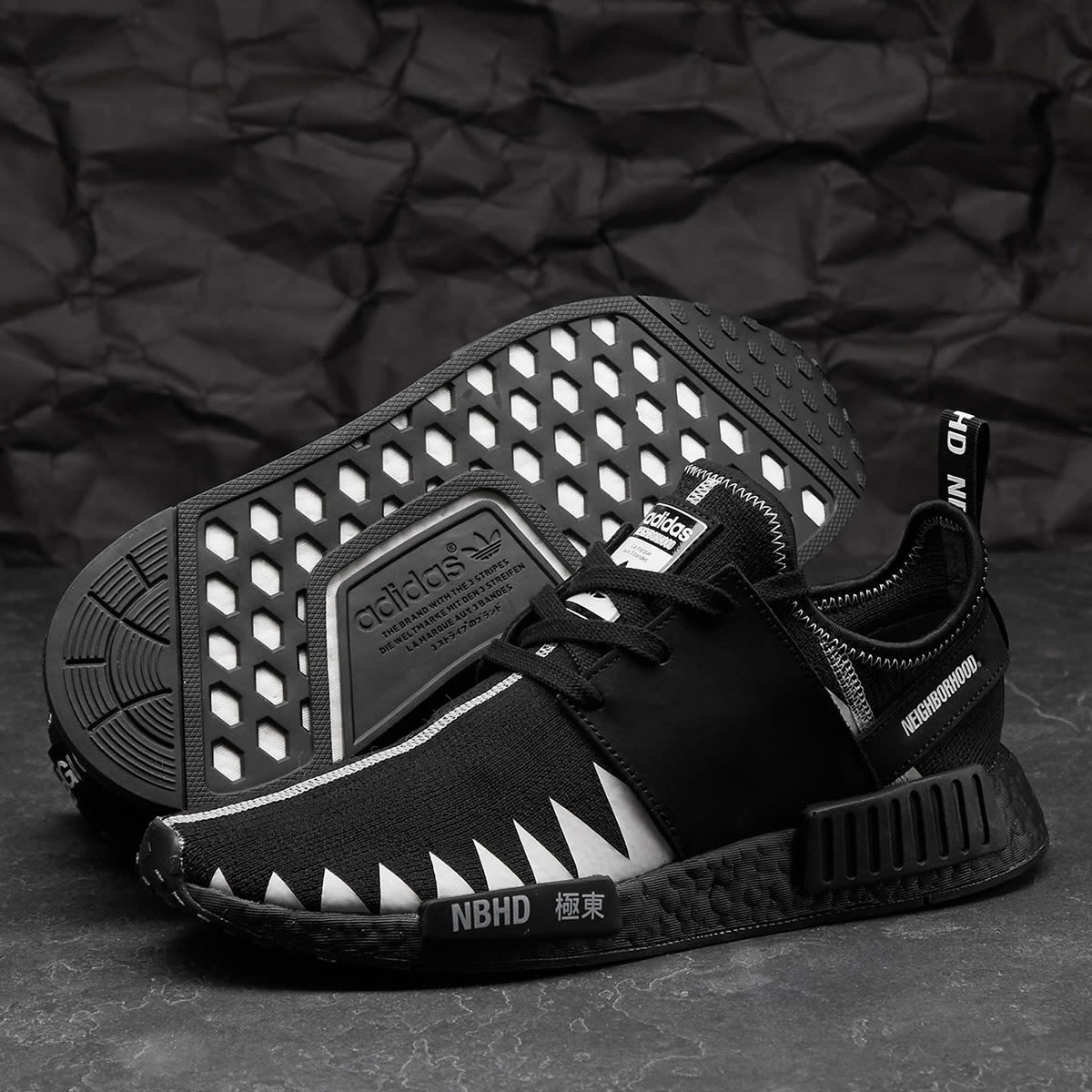 nmd r1 grey and pink