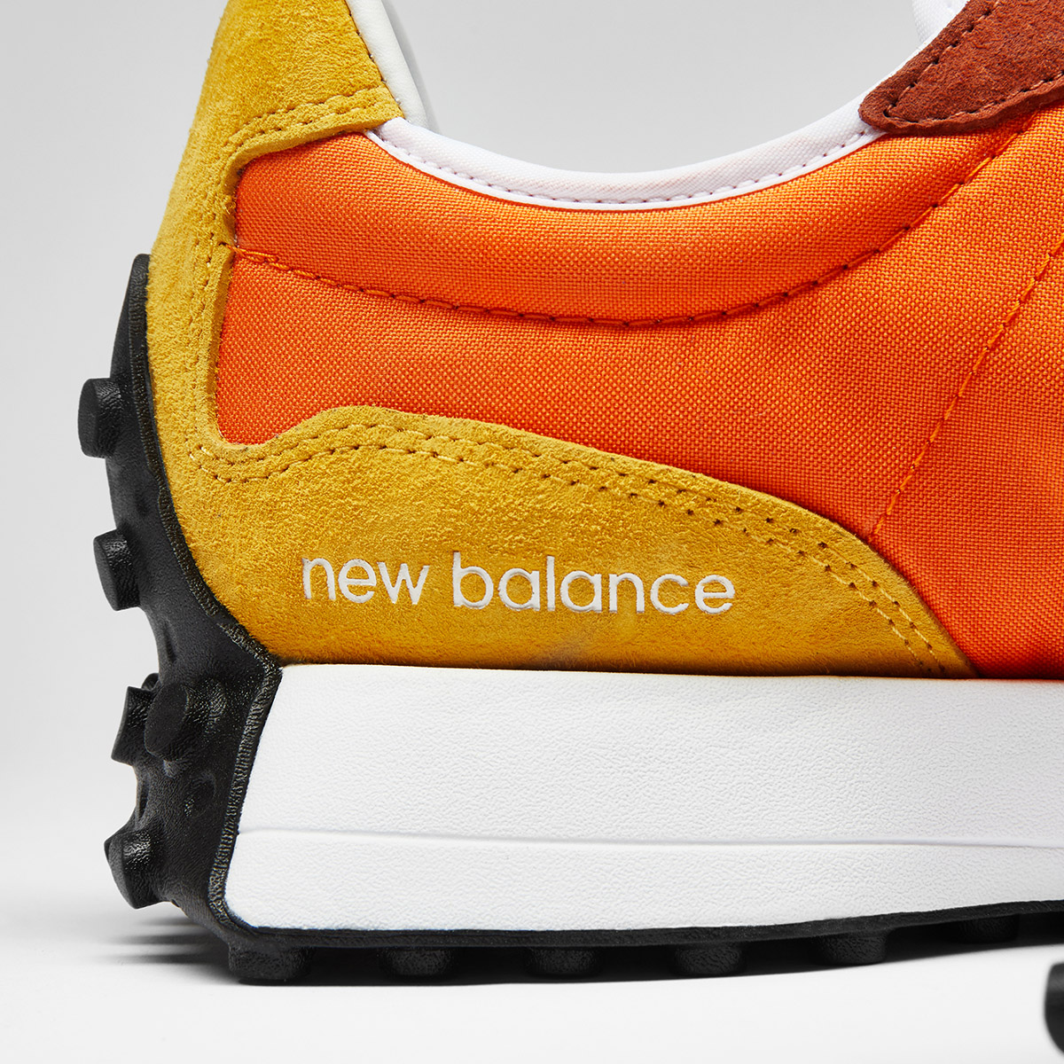 new balance ml327 trainers