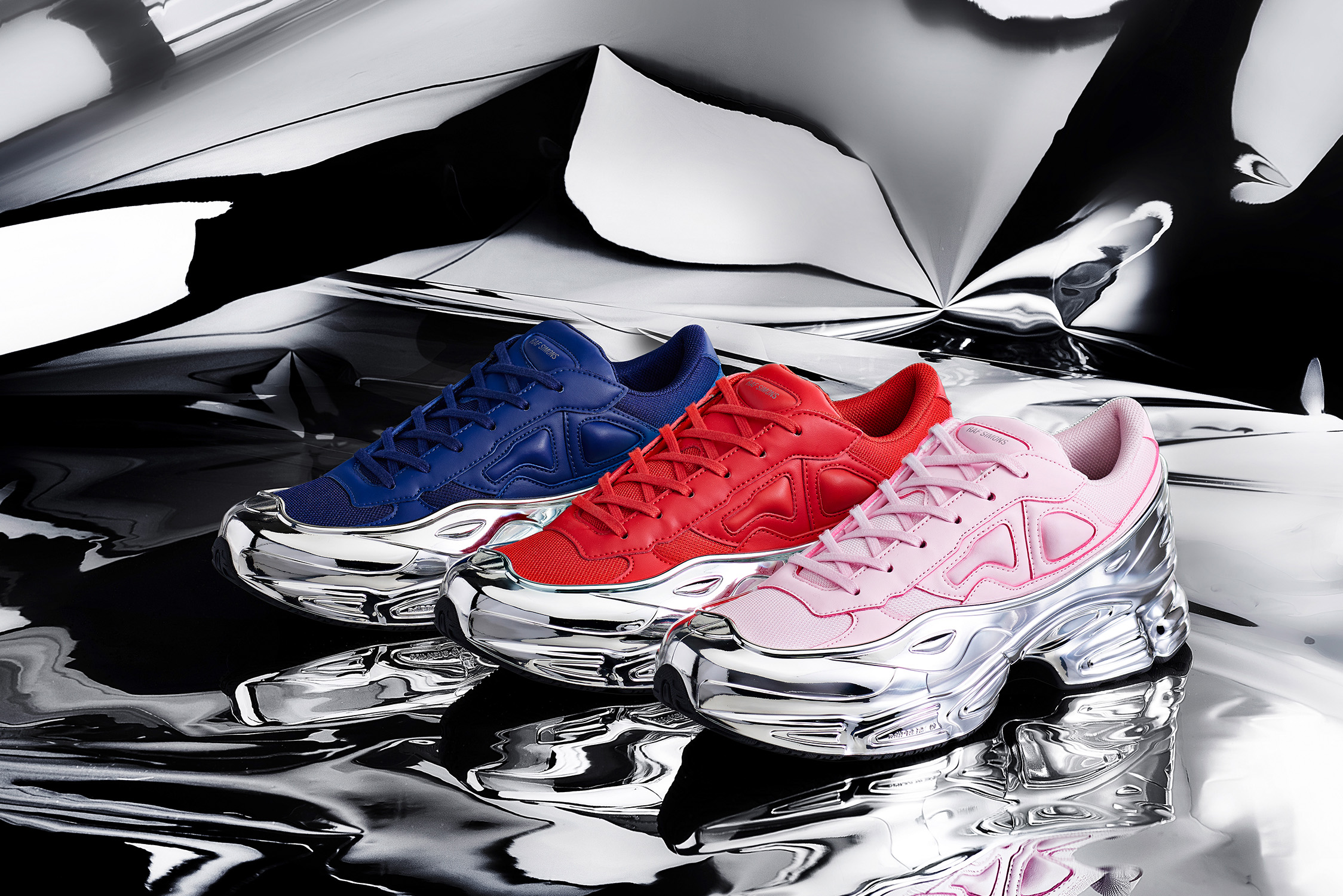adidas ozweego metallic silver pack