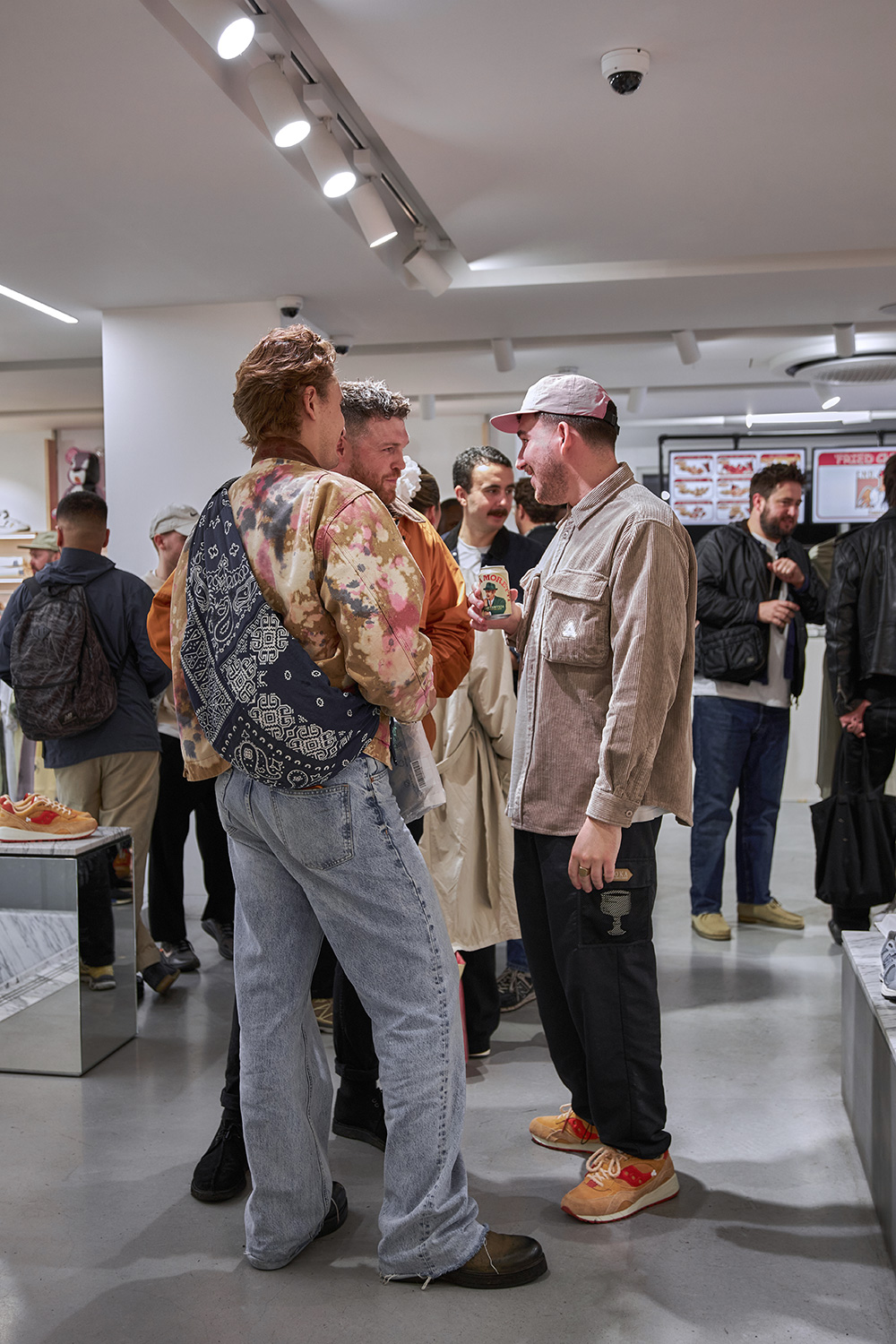 END. (US) X SAUCONY “FRIED CHICKEN” LAUNCH EVENT AT END. (US 