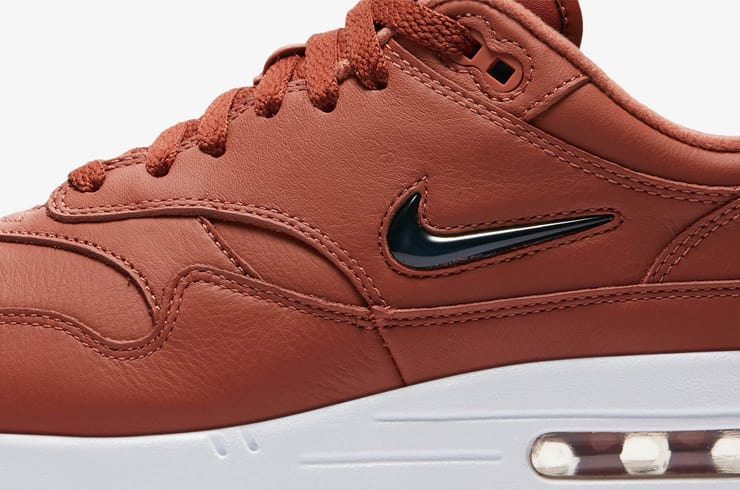 nike jewel air max 1