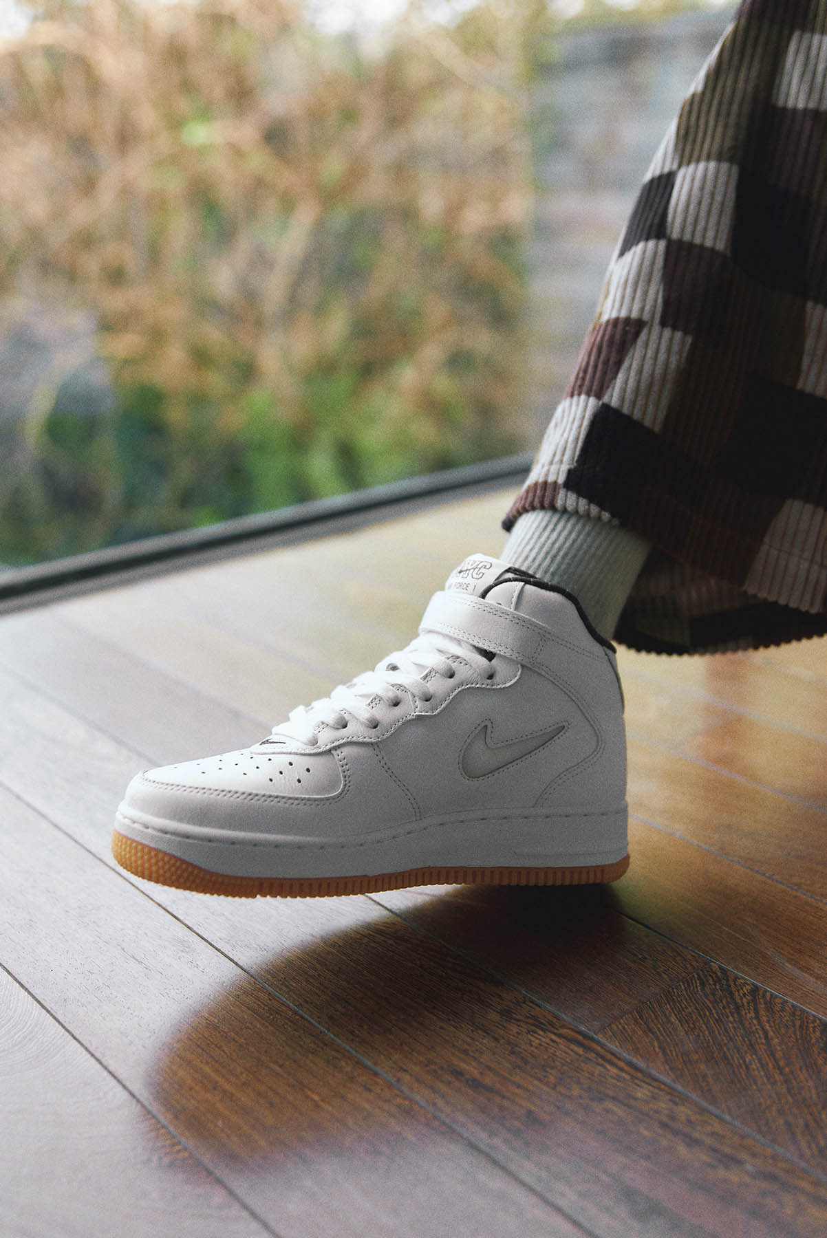 nike air force 1 jewel mid