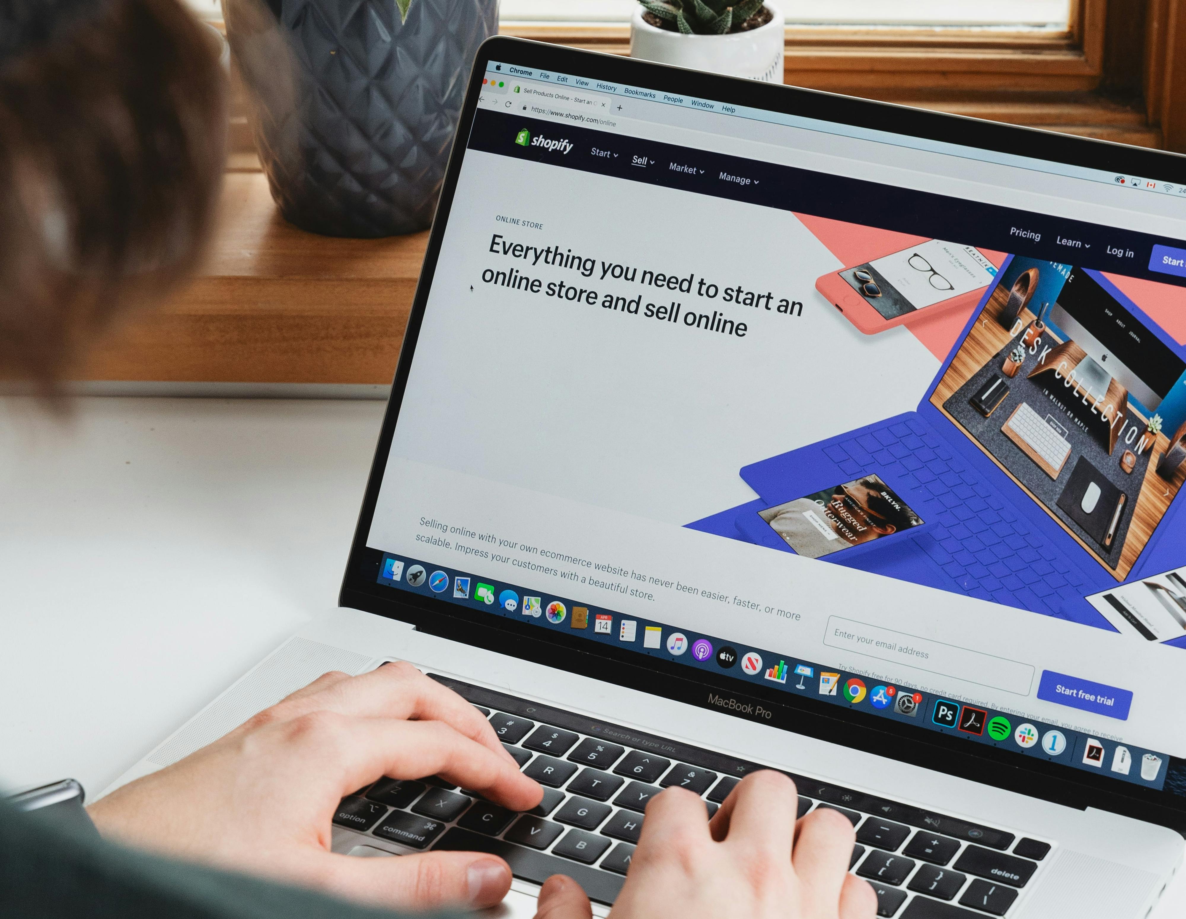 How to choose the best Shopify CRM Endear Blog