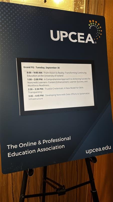 Mynd af dagskrá dagsins á ráðstefnunni