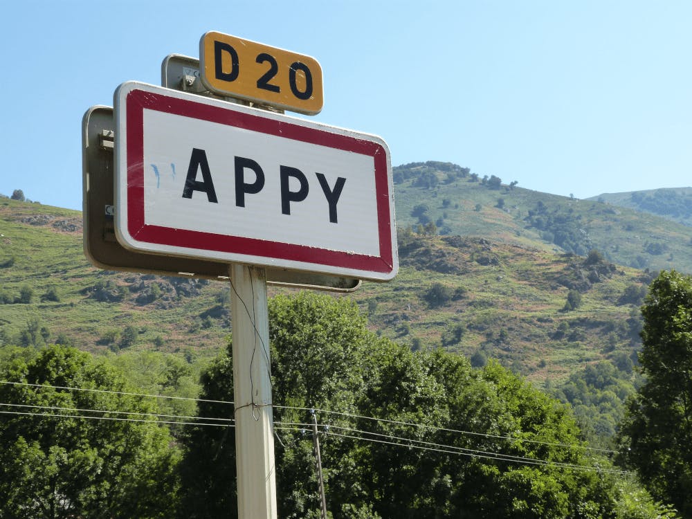 Panneau du village d'Appy en Ariège