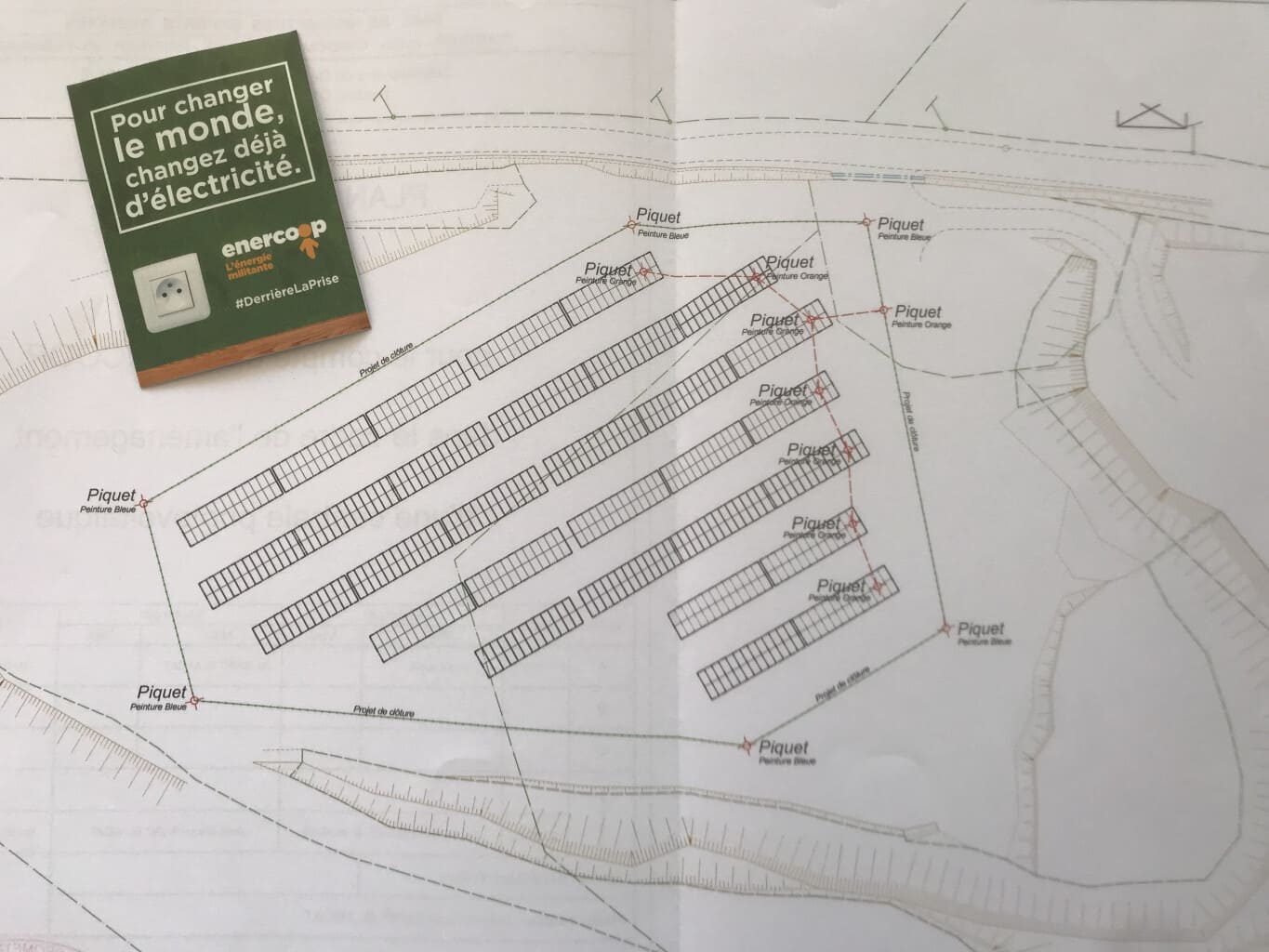 Plan d'implantation des panneaux photovoltaïques du parc de Montéchut