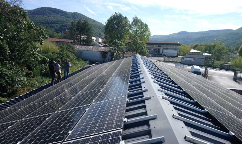 Toiture solaire de la Biocoop en Autoconsommation collective à Saint-Affrique par Enercoop