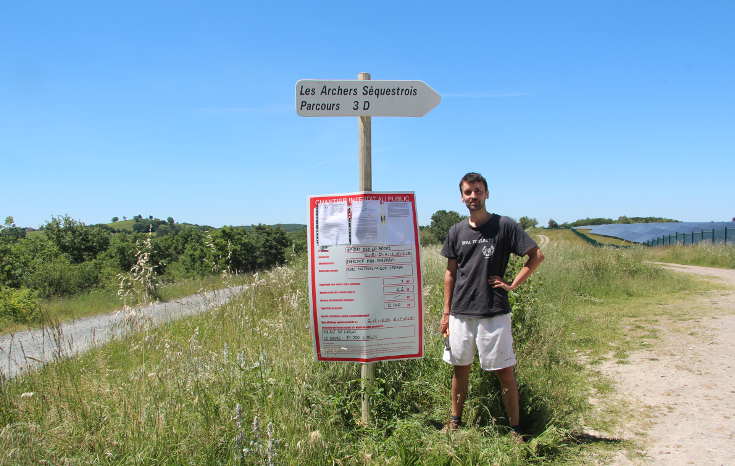 panneau de chantier du parc solaire de Pousse-Pisse à Carlus-Le Séquestre (81) par Enercoop Midi-Pyrénées