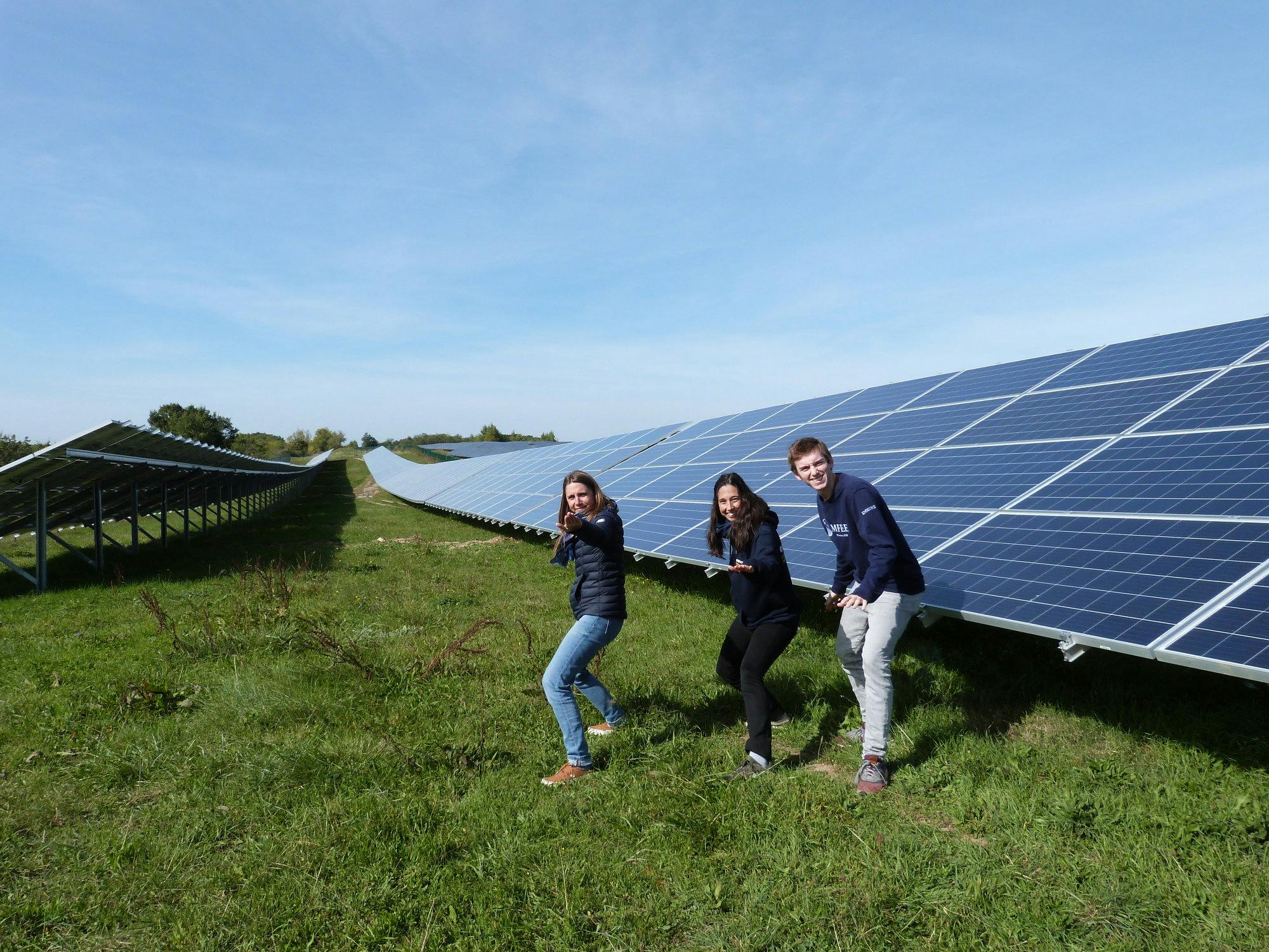 Parc solaire de Pousse-Pisse à Carlus-Le Séquestre par Enercoop Midi-Pyrénées