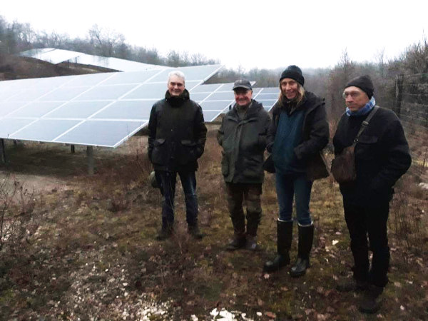 Gardiennage de parcs solaires à Lachapelle-Auzac avec les sociétaires d'Enercoop Midi-Pyrénées