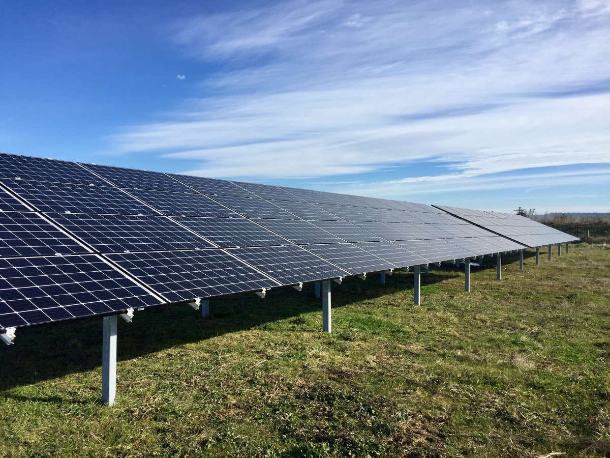 Panneaux solaires du parc d'Espalmade à Cintegabelle par Enercoop Midi-Pyrénées