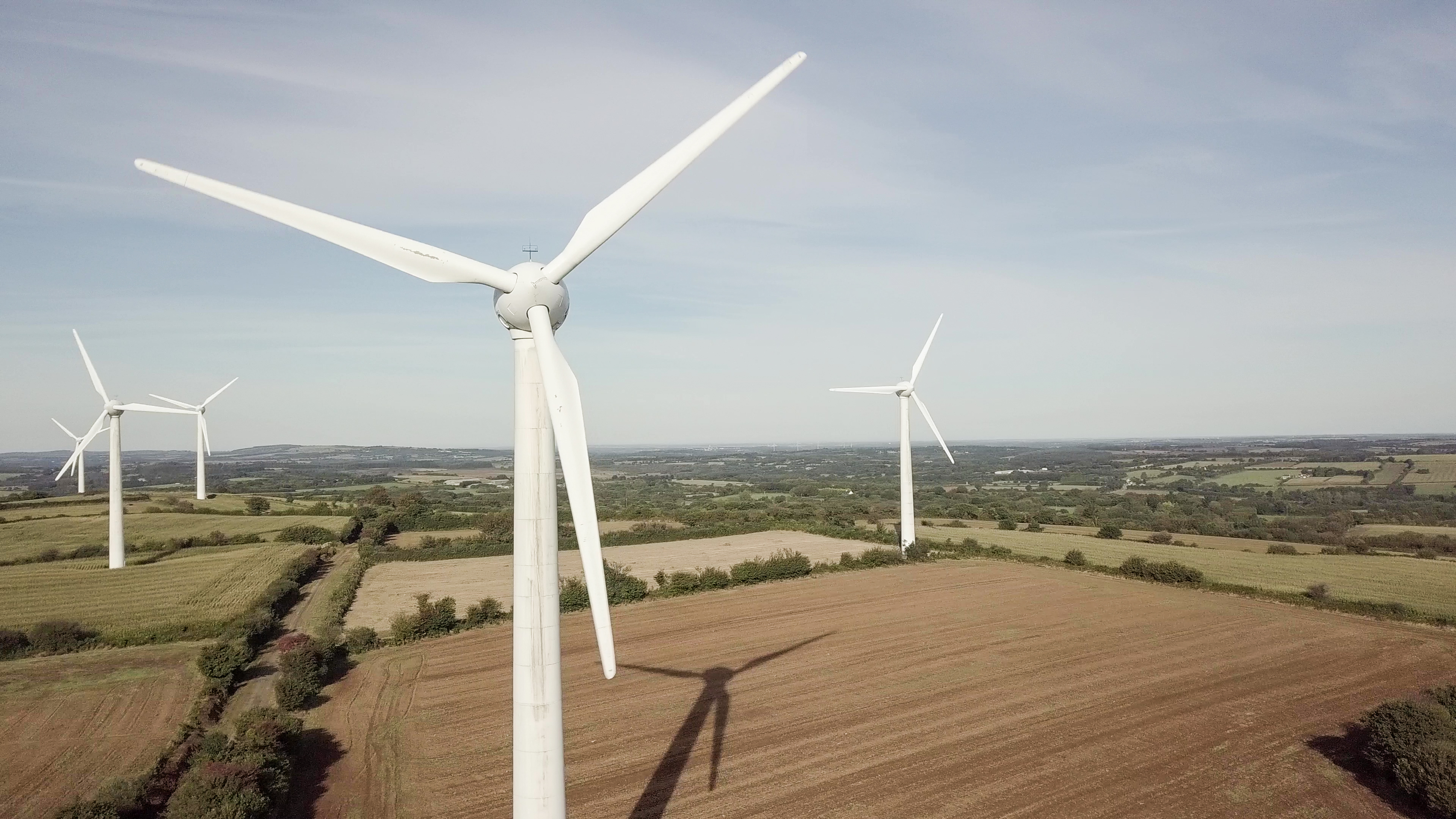 enercoop éolienne plougras bretagne énergie renouvelable vert électricité