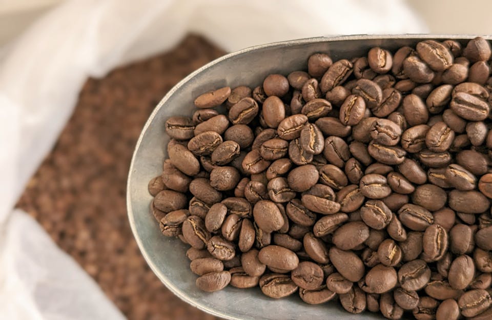 Label(le) Brûlerie : focus sur une torréfaction de café éthique alimentée en électrivité citoyenne et locale !