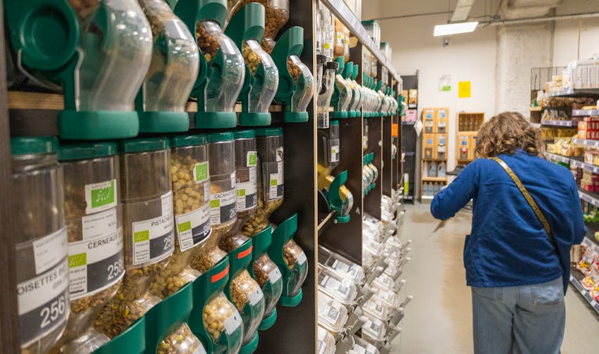 la louve supermarché coopératif participatif paris 18ème énergie renouvelable