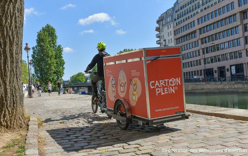 Avec Carton plein, déménagez responsable ! carton plein enercoop livraison carton insertion socioprofessionnel énergie