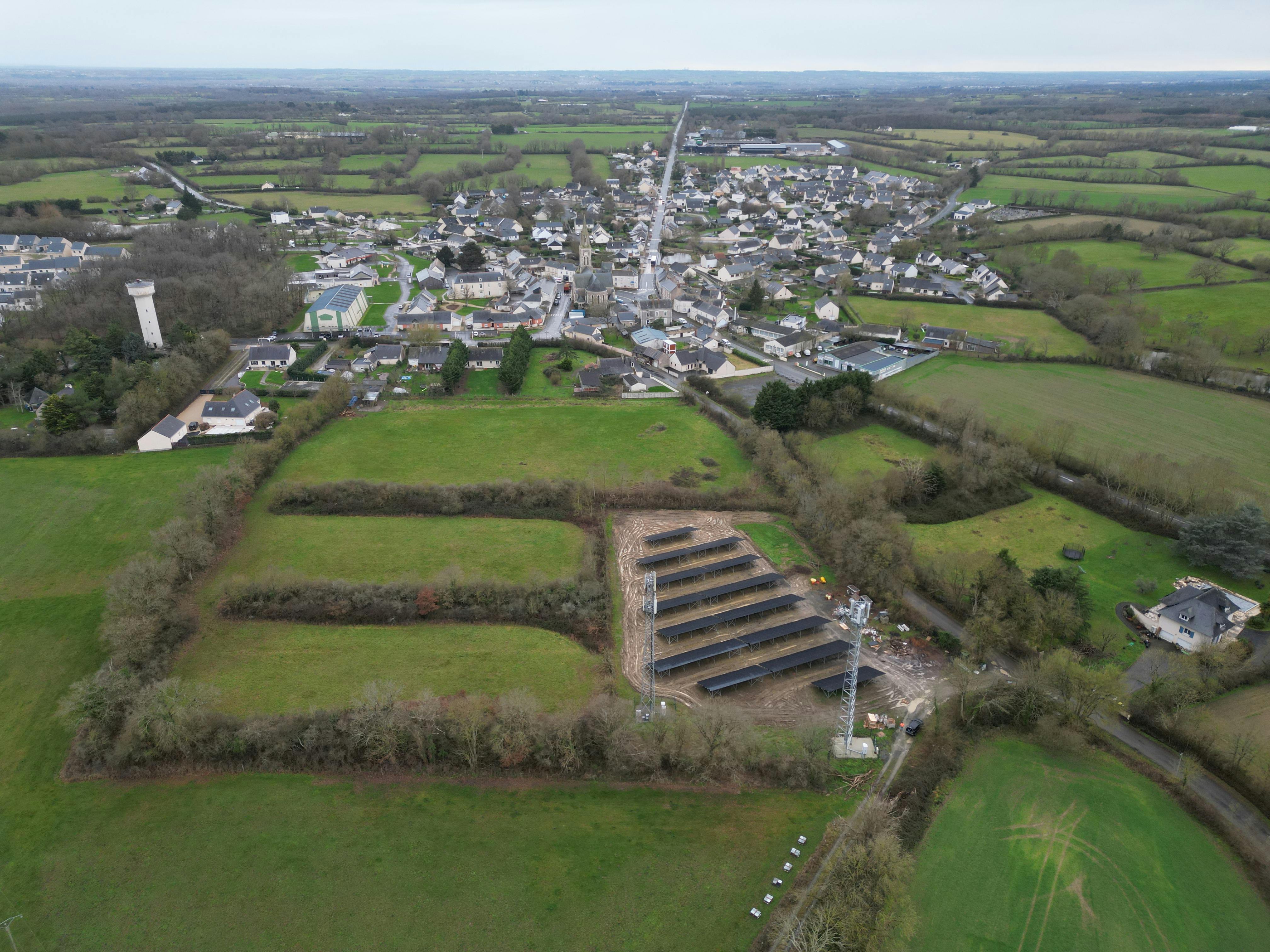 Parc solaire citoyen de St-Augustin-des-Bois, vue aérienne