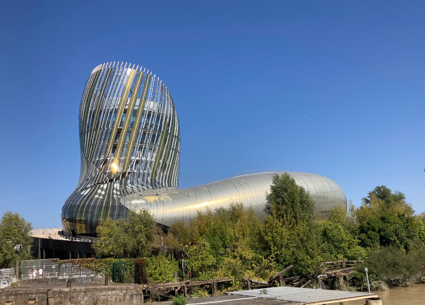 La Cité du Vin
A choisi Enercoop Photo de la Cité du vin