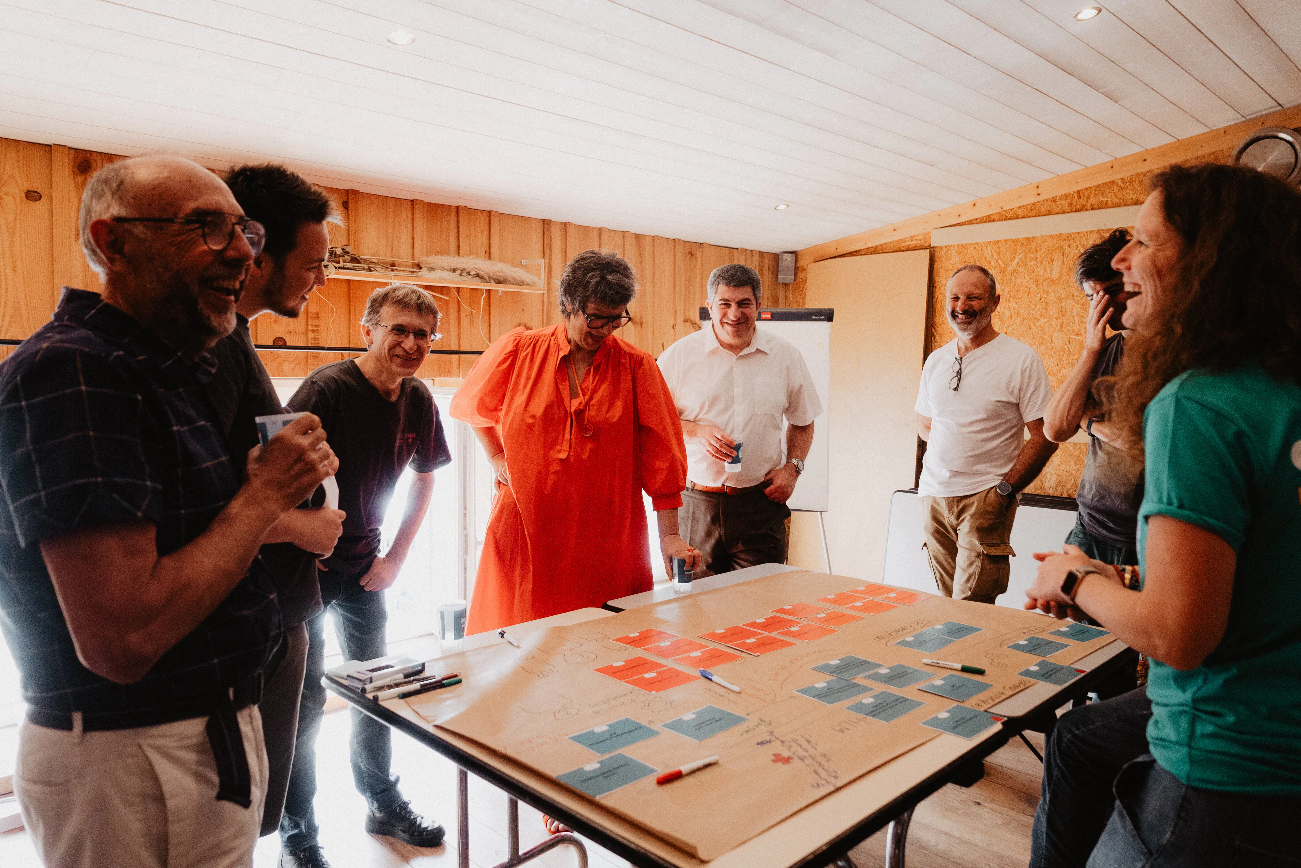 Des sociétaires participent à un atelier pédagogique
