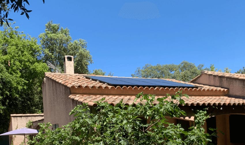 solaire panneau autoconsommation stockage virtuel revente électricité énergie
