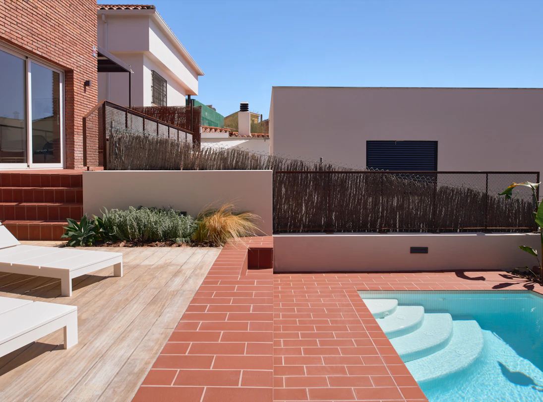 piscina detall JAR