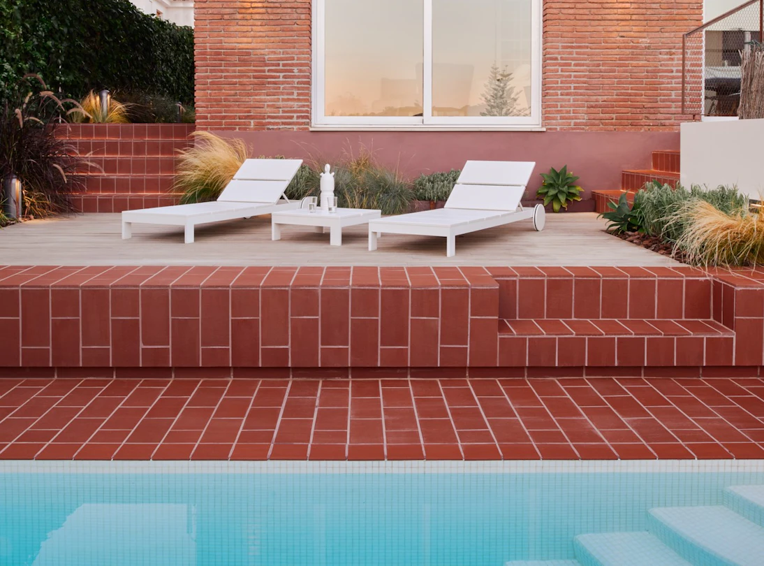 banc corregut exterior piscina JAR