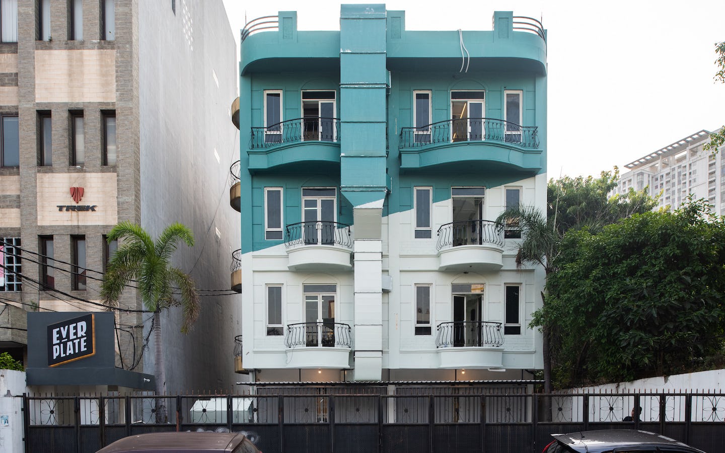 building-facade-everplate-indonesia