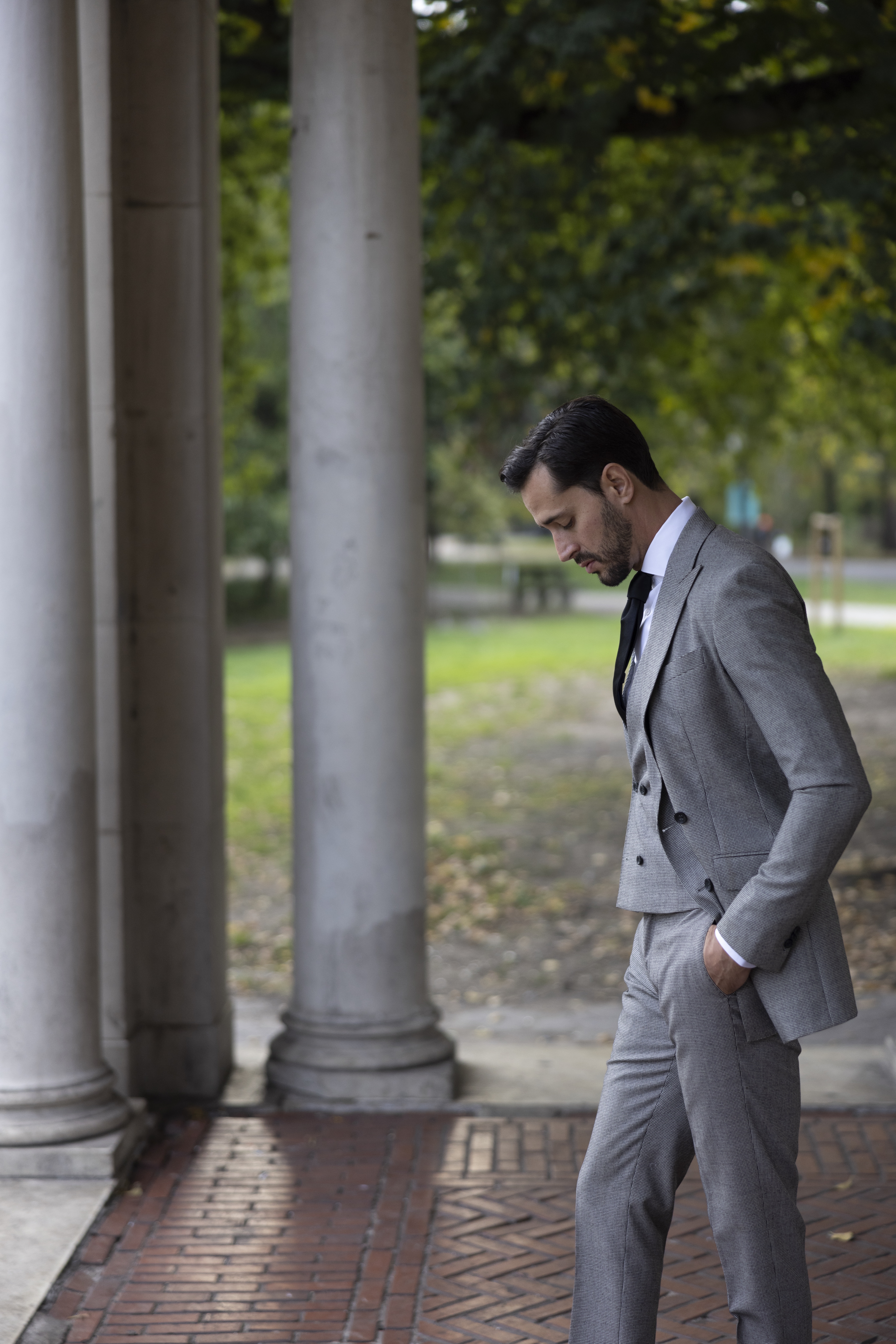 Unraveling the Enzo Sartori Experience in Enzo Custom Suits