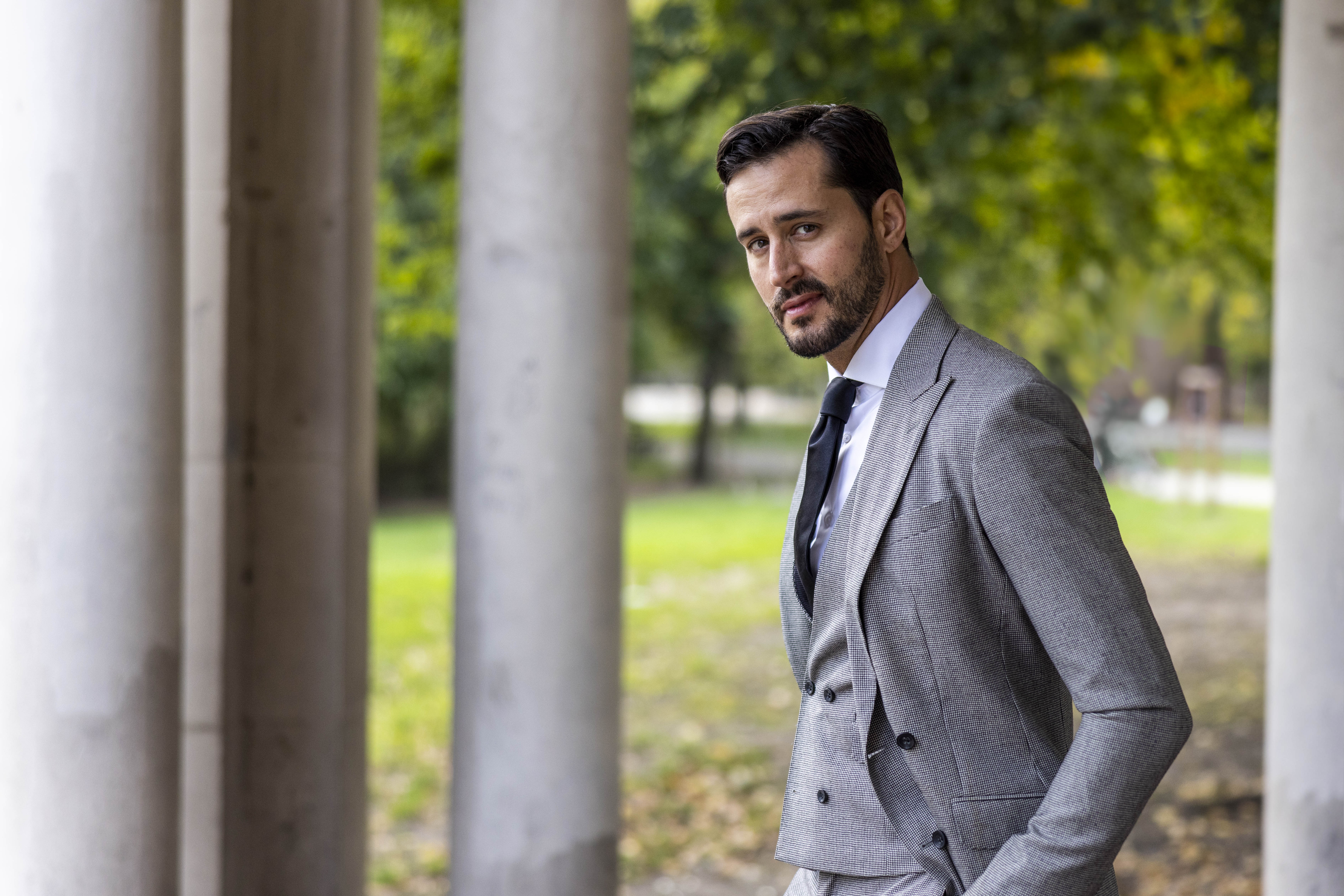 Vitale Barberis: Crafting Timeless Elegance with Enzo Custom 