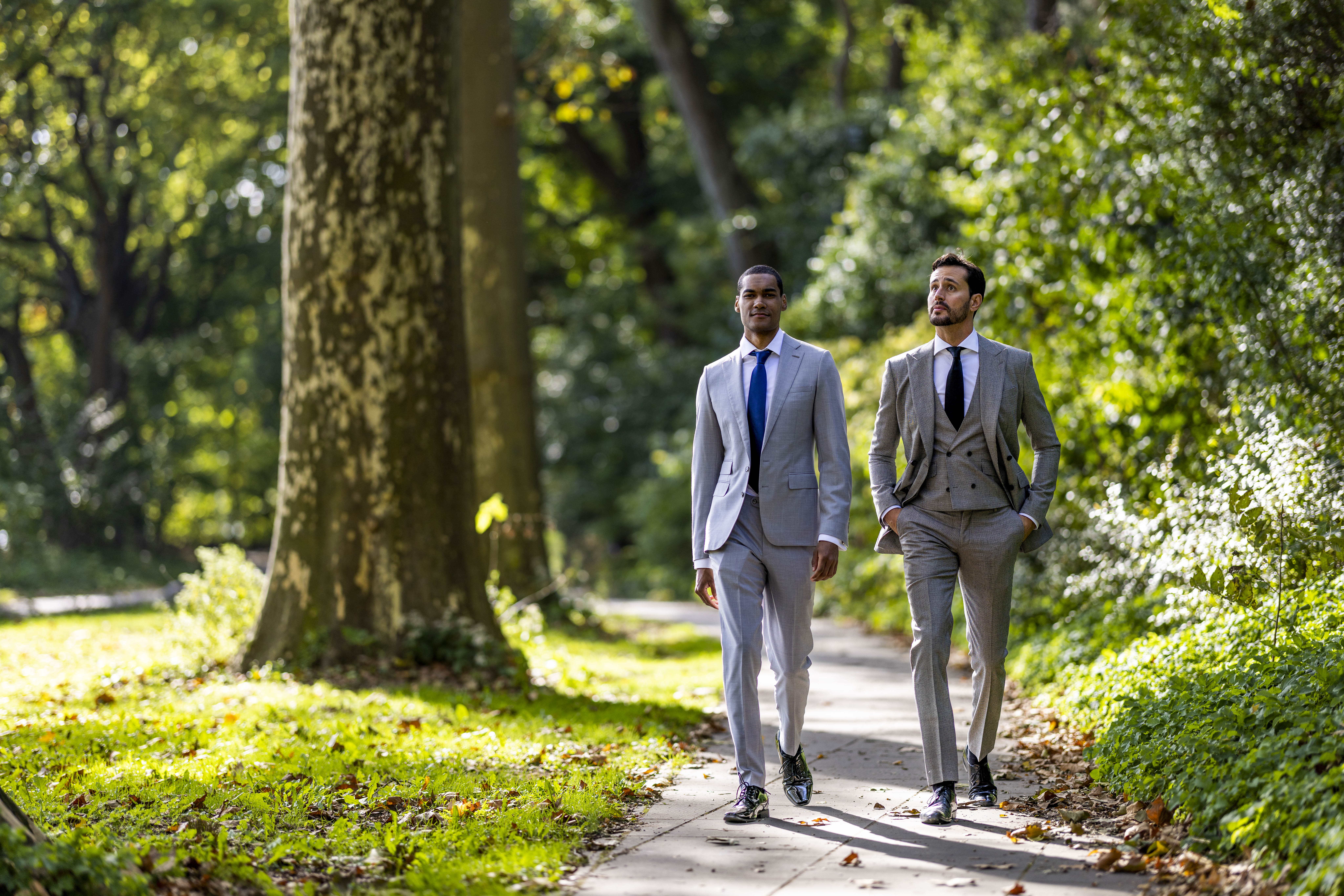 The Timeless Debate: Single-Breasted vs. Double-Breasted Suits