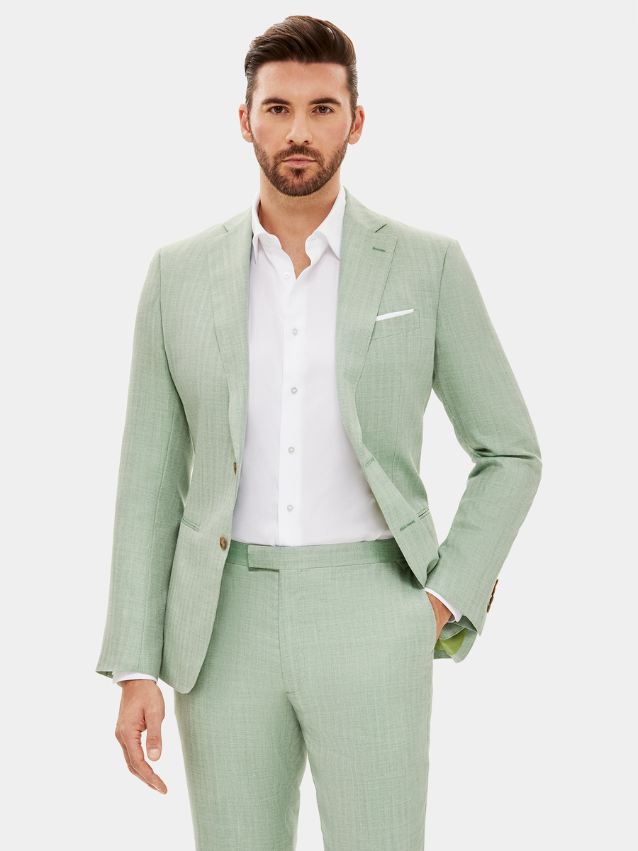 Slim Fit vs. Regular Fit Pants: Which is Right for You?