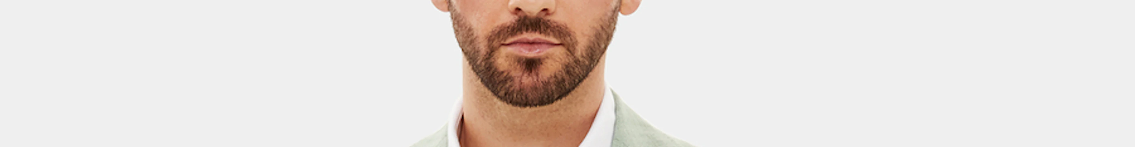 Slim Fit vs. Regular Fit Pants: Which is Right for You?