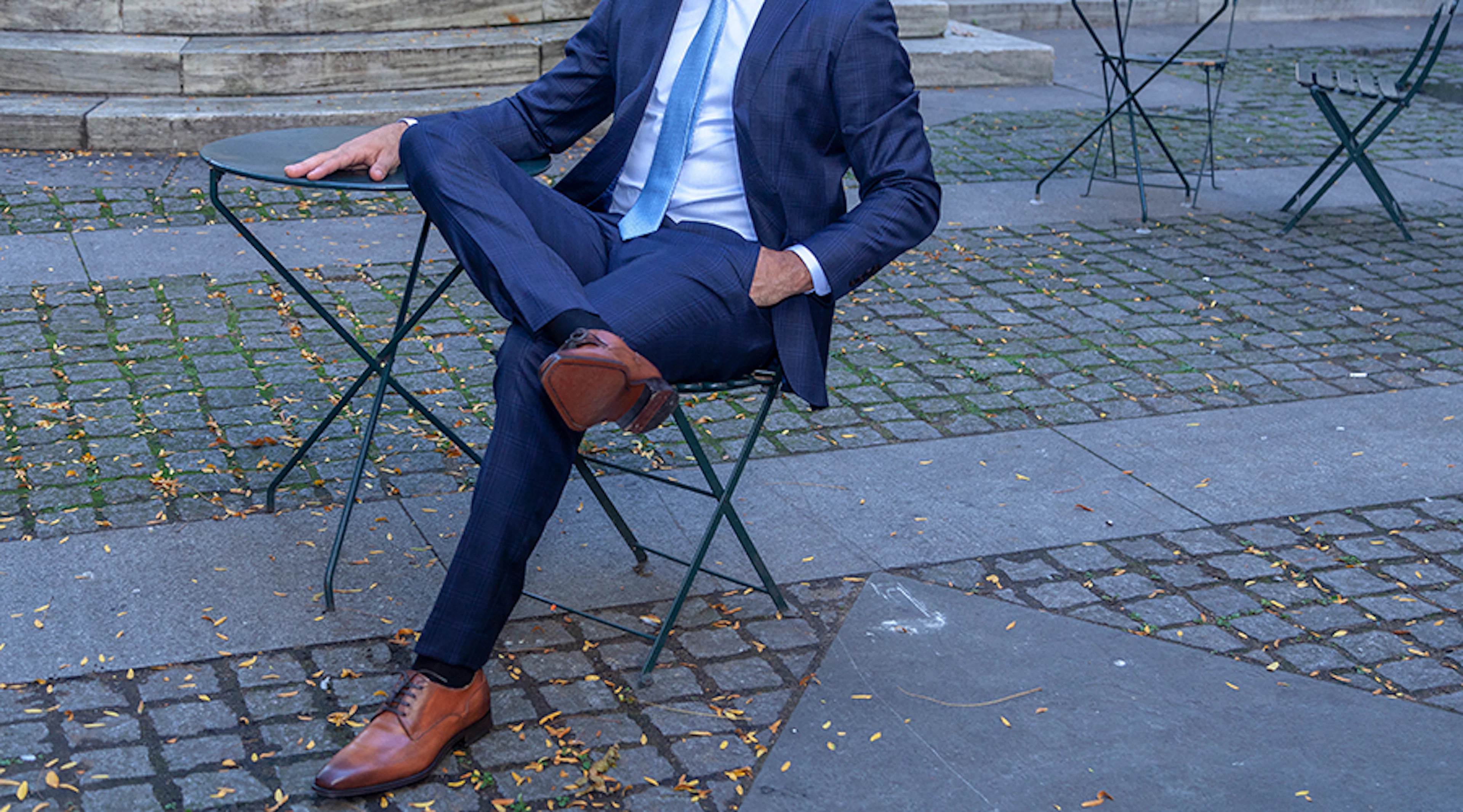 Pairing Shoes With Suits: A Proper Style Guide